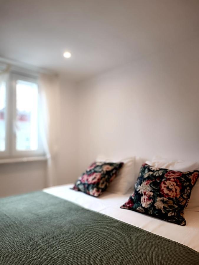 M&R Apartments I コペル エクステリア 写真