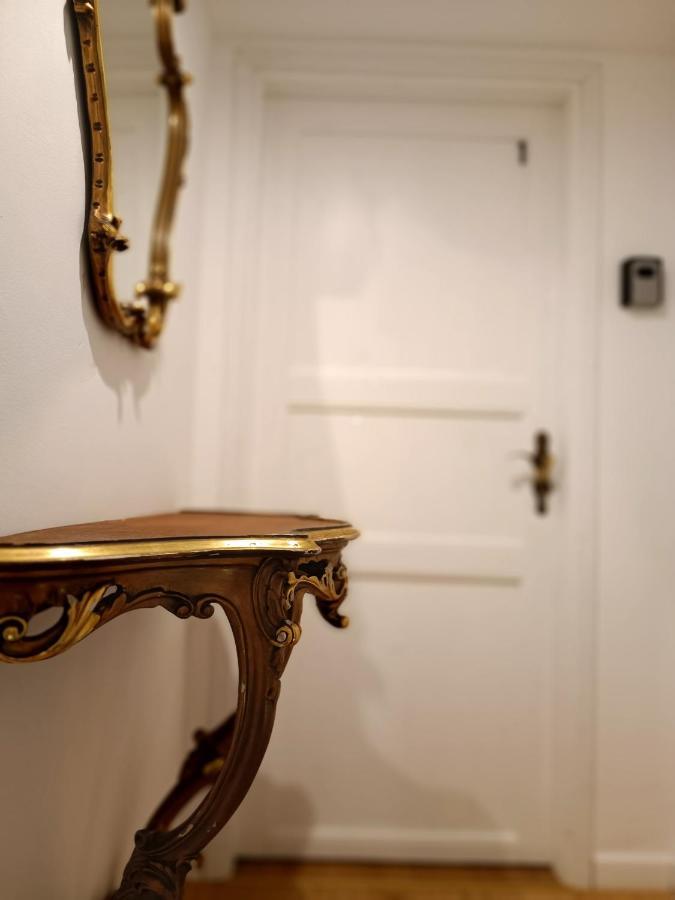 M&R Apartments I コペル エクステリア 写真